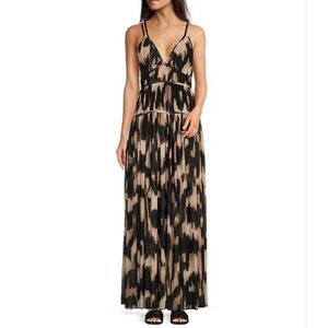 Le'AL.X Sleeveless V-Neck Low Tie Back A-Line Maxi Dress